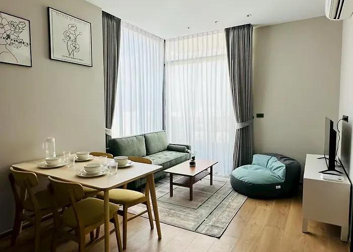 The Fine 2-bedroom * Bangkok